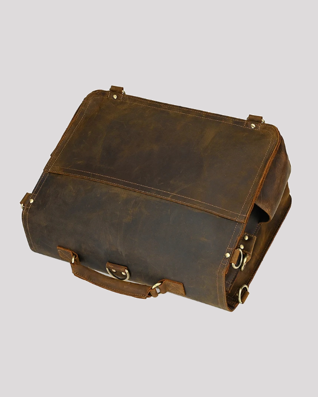 Vintage brown leather messenger bag – bottom view with reinforced leather